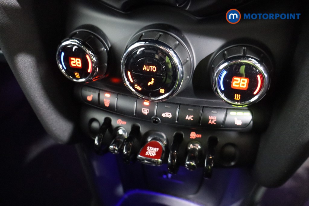 Mini Hatchback Cooper Sport Manual Petrol Hatchback - Stock Number (1598426) - 11th supplementary image