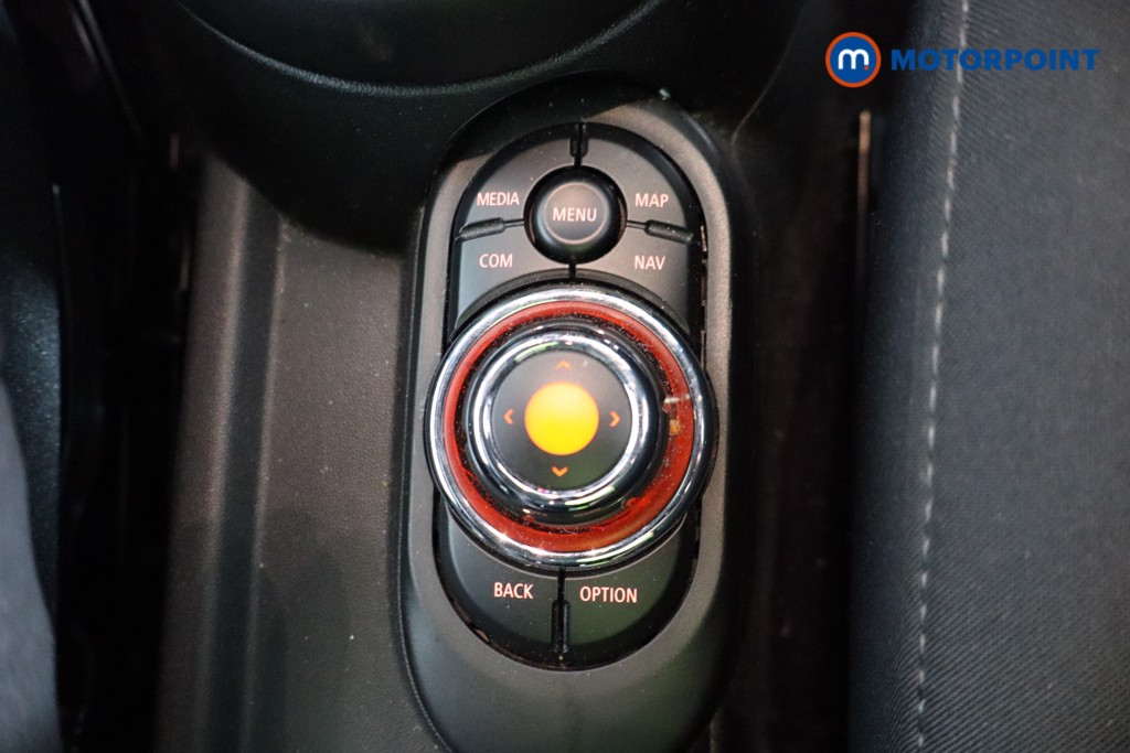 Mini Hatchback Cooper Sport Manual Petrol Hatchback - Stock Number (1598426) - 13th supplementary image