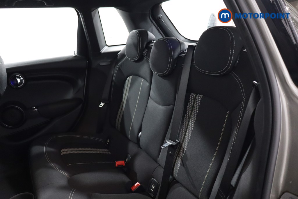 Mini Hatchback Cooper Sport Manual Petrol Hatchback - Stock Number (1598426) - 22nd supplementary image