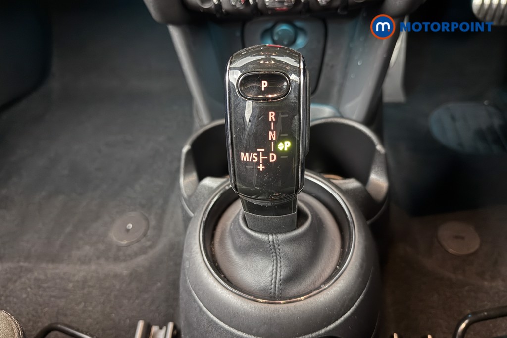 Mini Hatchback Cooper Sport Automatic Petrol Hatchback - Stock Number (1600501) - 6th supplementary image