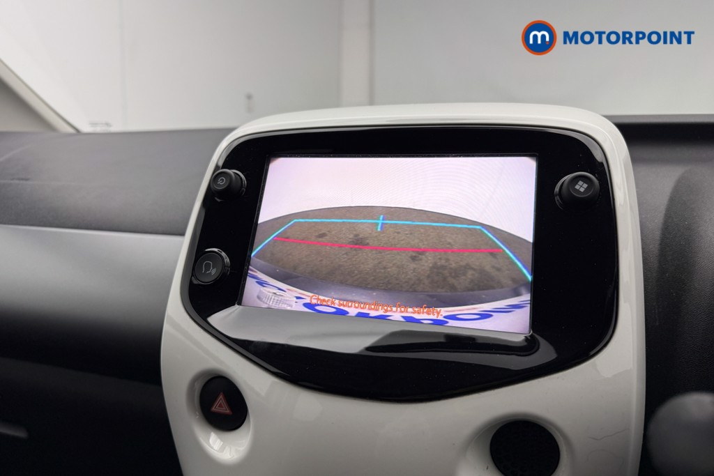 Toyota Aygo X-Trend Manual Petrol Hatchback - Stock Number (1601433) - 11th supplementary image