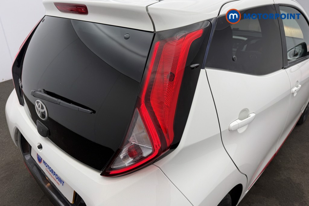 Toyota Aygo X-Trend Manual Petrol Hatchback - Stock Number (1601433) - 16th supplementary image