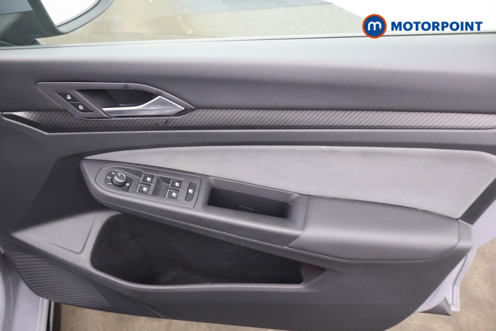 Volkswagen Golf R-Line Manual Petrol Hatchback - Stock Number (1603783) - 10th supplementary image