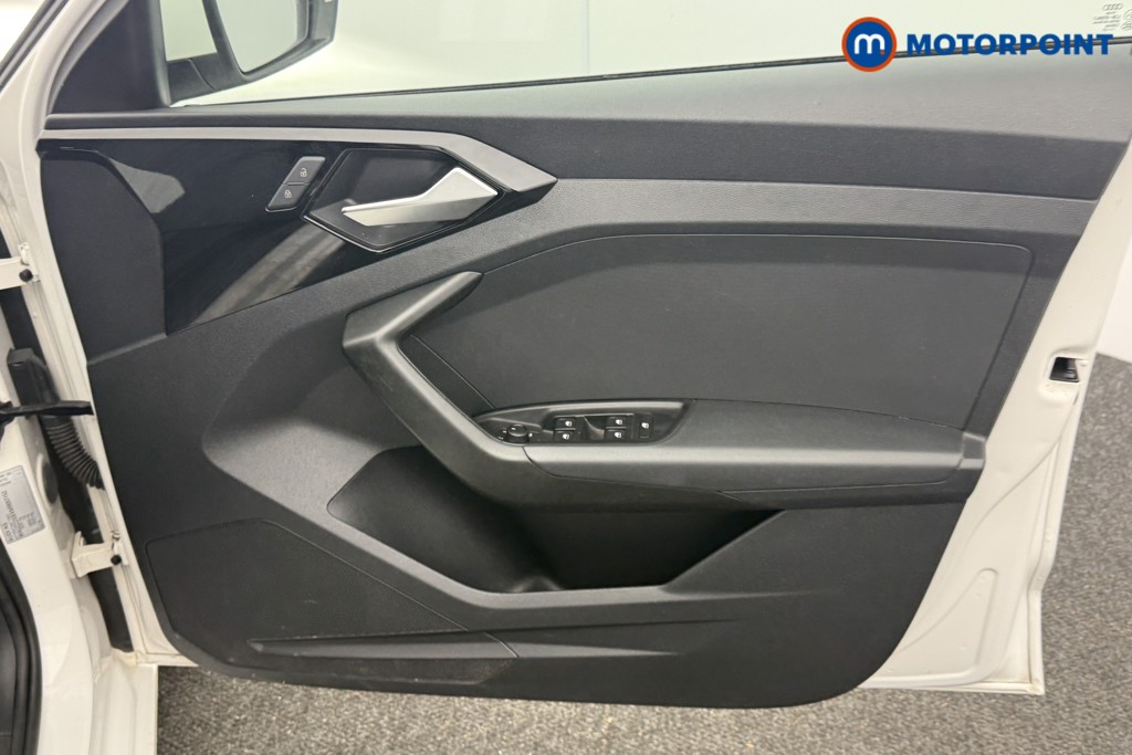 Audi A1 Technik Manual Petrol Hatchback - Stock Number (1604710) - 15th supplementary image