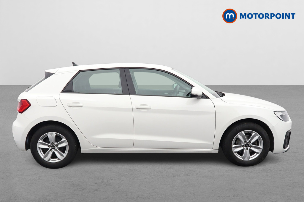 Audi A1 Technik Manual Petrol Hatchback - Stock Number (1604710) - Drivers side