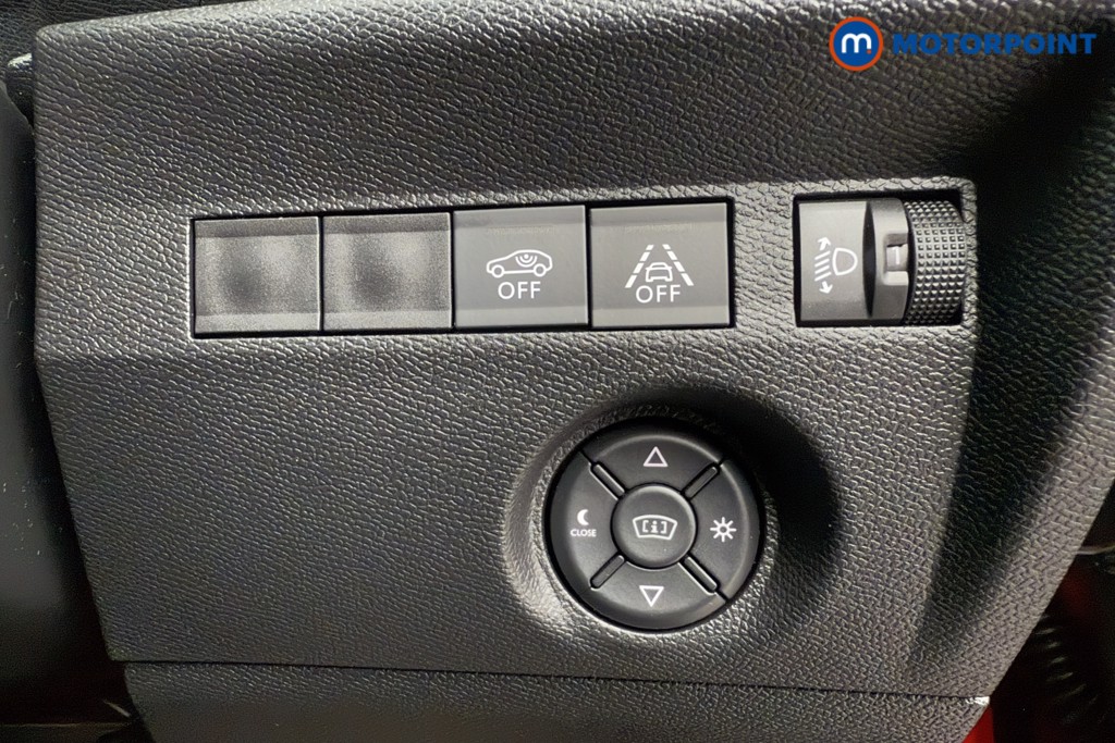 Citroen C4 Shine Manual Petrol Hatchback - Stock Number (1604779) - 17th supplementary image