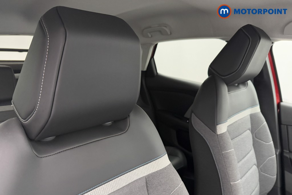 Citroen C4 Shine Manual Petrol Hatchback - Stock Number (1604779) - 21st supplementary image