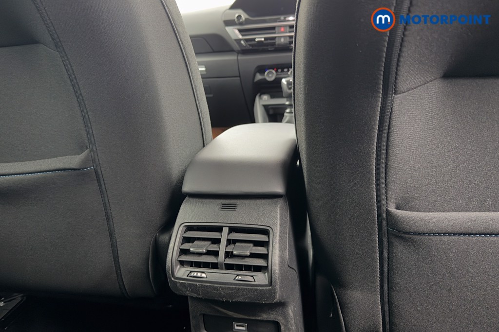 Citroen C4 Shine Manual Petrol Hatchback - Stock Number (1604779) - 23rd supplementary image