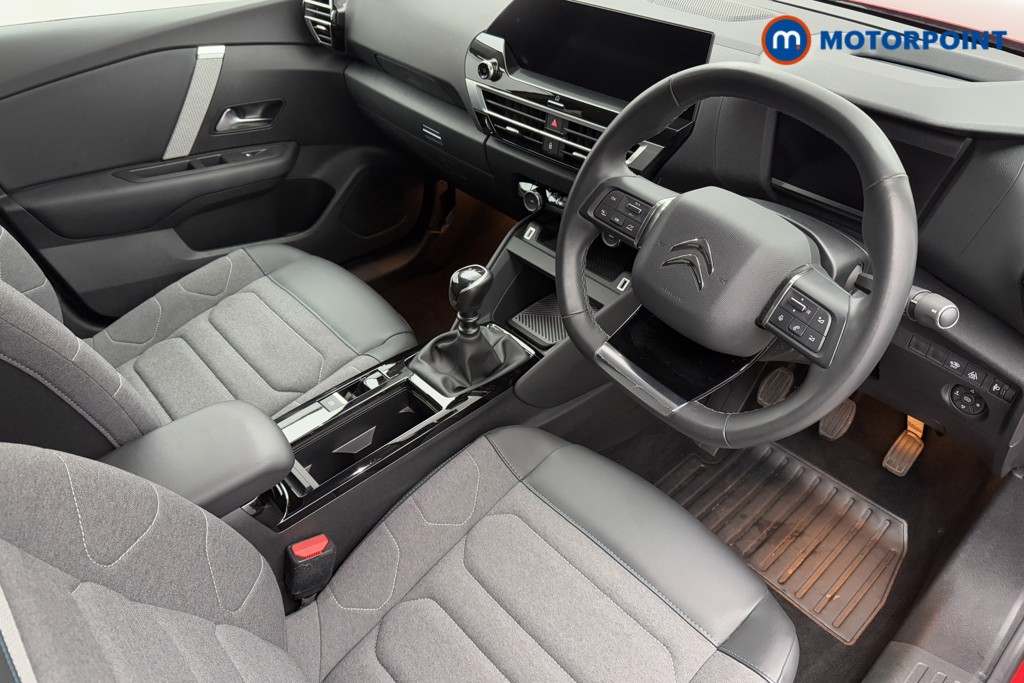Citroen C4 Shine Manual Petrol Hatchback - Stock Number (1604779) - 1st supplementary image