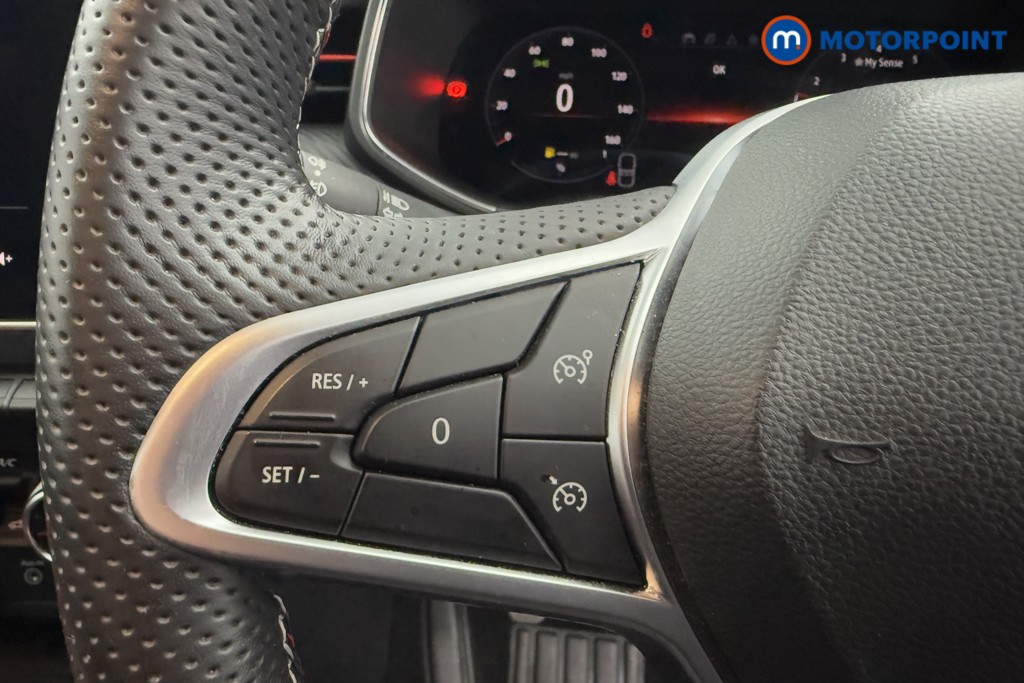 Renault Clio Rs Line Manual Petrol Hatchback - Stock Number (1604811) - 4th supplementary image