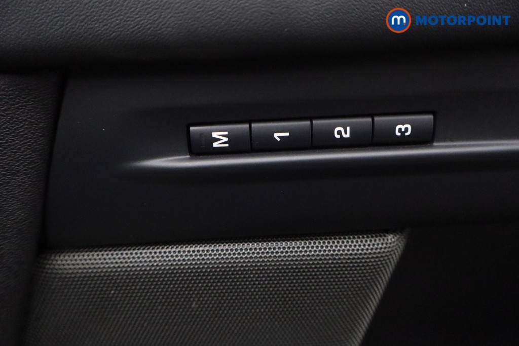 Land Rover Range Rover Evoque R-Dynamic Hse Automatic Petrol Plug-In Hybrid SUV - Stock Number (1604920) - 23rd supplementary image