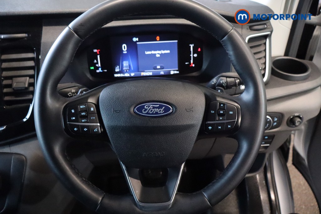 Ford Transit Limited Automatic Diesel Medium Roof Van - Stock Number (1605489) - 5th supplementary image