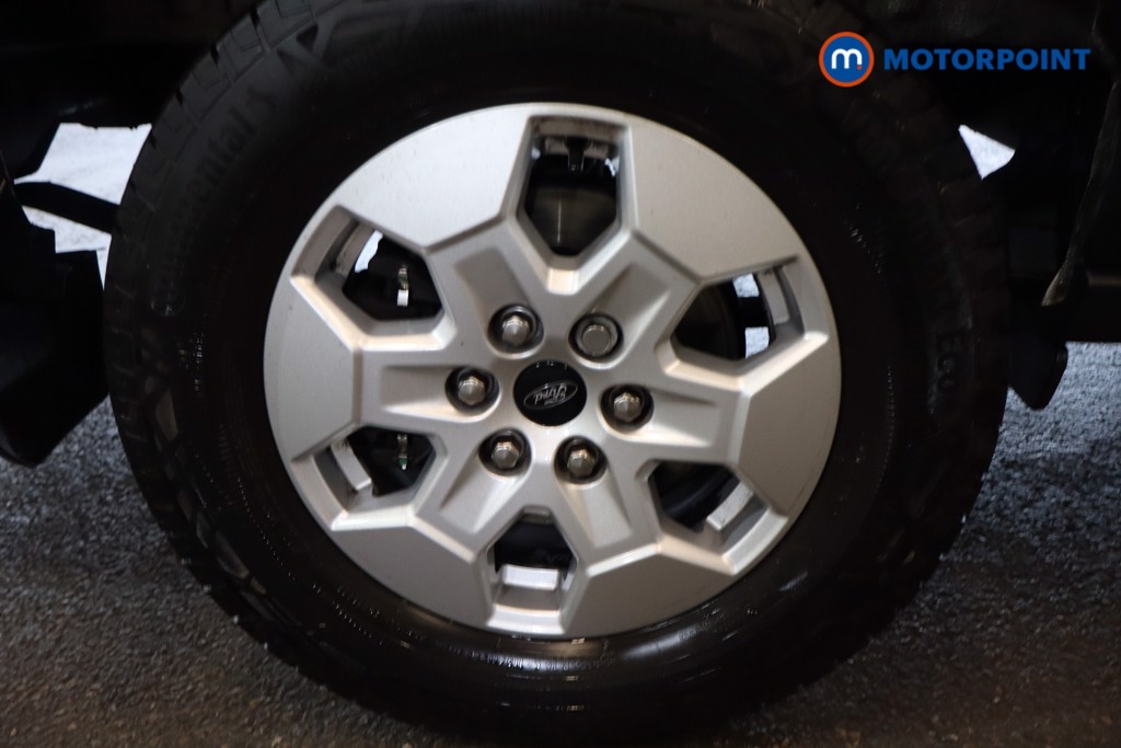 Ford Transit Limited Automatic Diesel Medium Roof Van - Stock Number (1605489) - 8th supplementary image