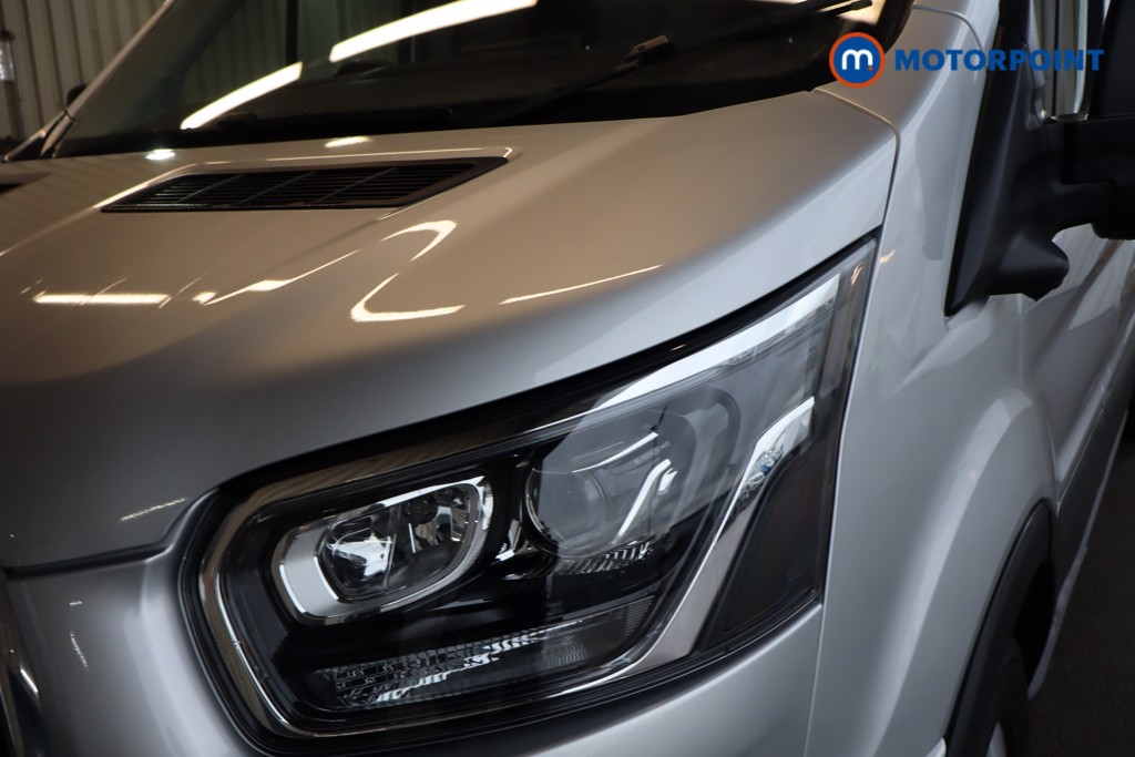 Ford Transit Limited Automatic Diesel Medium Roof Van - Stock Number (1605489) - 28th supplementary image