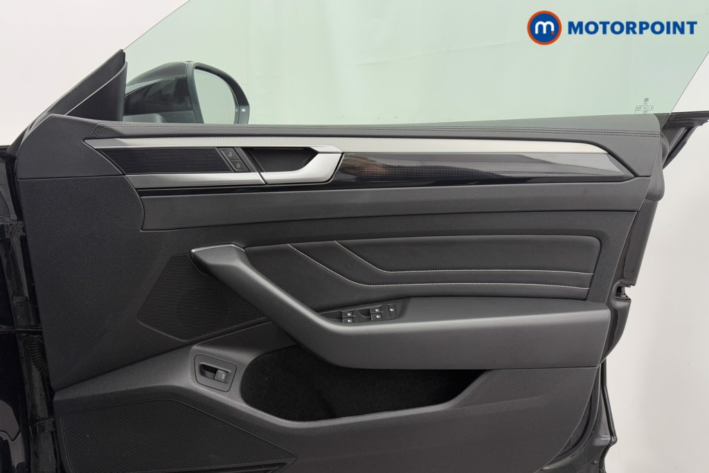 Volkswagen Arteon R-Line Automatic Diesel Estate - Stock Number (1605506) - 18th supplementary image
