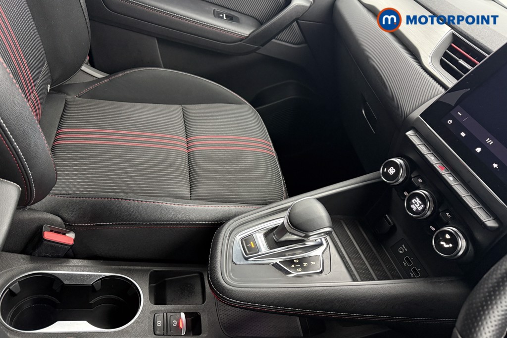 Renault Captur R.S. Line Automatic Petrol-Electric Hybrid SUV - Stock Number (1605512) - 15th supplementary image