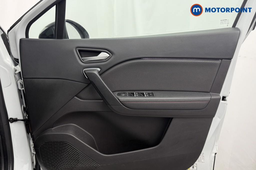 Renault Captur R.S. Line Automatic Petrol-Electric Hybrid SUV - Stock Number (1605512) - 17th supplementary image