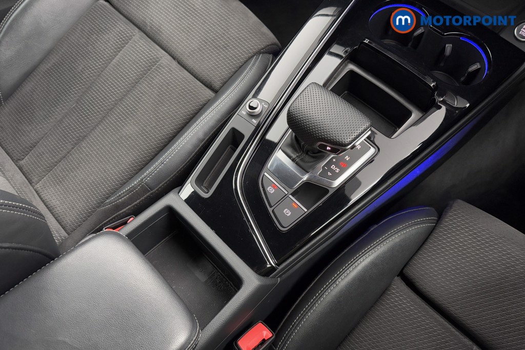 Audi A4 Black Edition Automatic Diesel Saloon - Stock Number (1605568) - 14th supplementary image