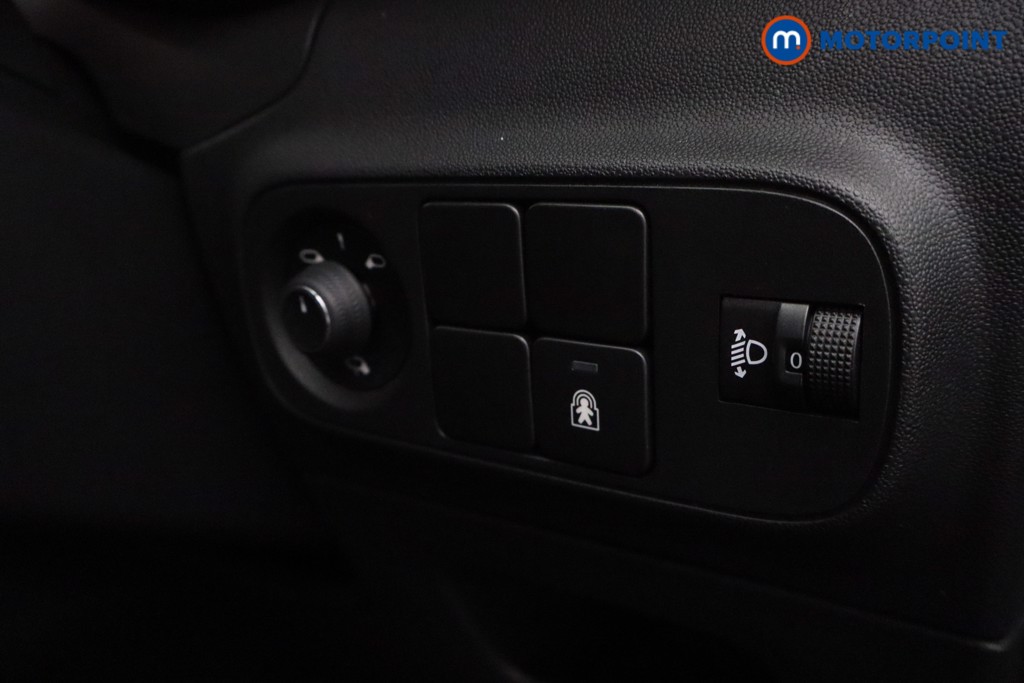 Citroen C3 Plus Automatic Petrol Hatchback - Stock Number (1605645) - 17th supplementary image