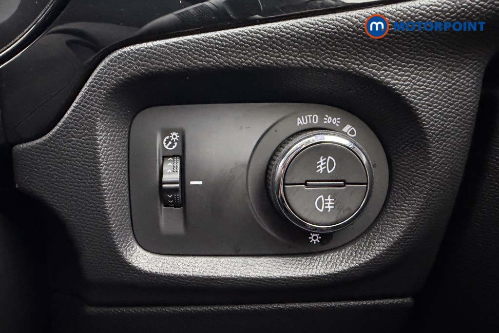 Vauxhall Corsa Elite Nav Premium Automatic Electric Hatchback - Stock Number (1605910) - 7th supplementary image