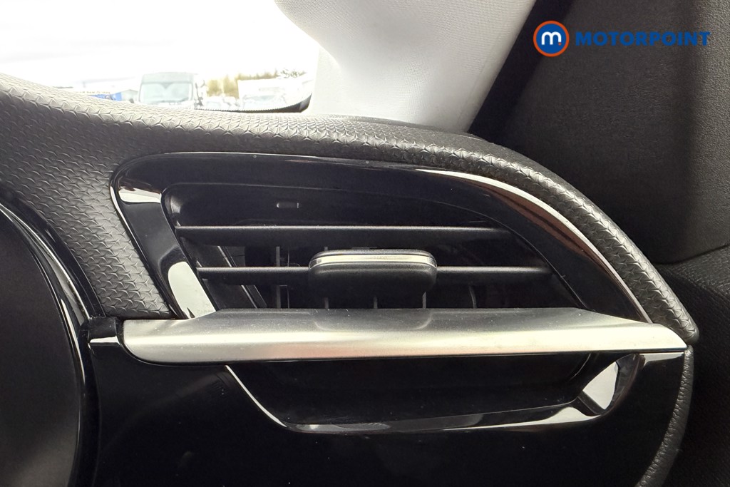 Vauxhall Corsa Elite Nav Premium Automatic Electric Hatchback - Stock Number (1605910) - 8th supplementary image