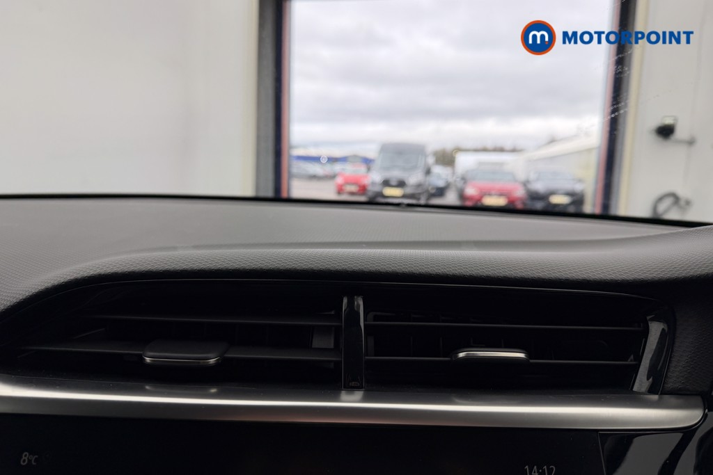 Vauxhall Corsa Elite Nav Premium Automatic Electric Hatchback - Stock Number (1605910) - 9th supplementary image