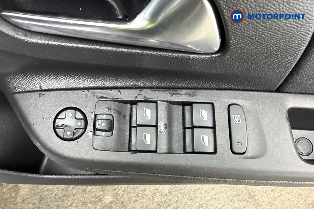 Vauxhall Corsa Elite Nav Premium Automatic Electric Hatchback - Stock Number (1605910) - 20th supplementary image