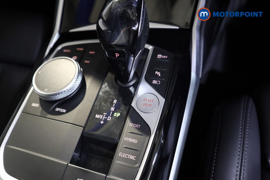 BMW 3 Series Sport Pro Automatic Petrol Plug-In Hybrid Saloon - Stock Number (1606455) - 10th supplementary image