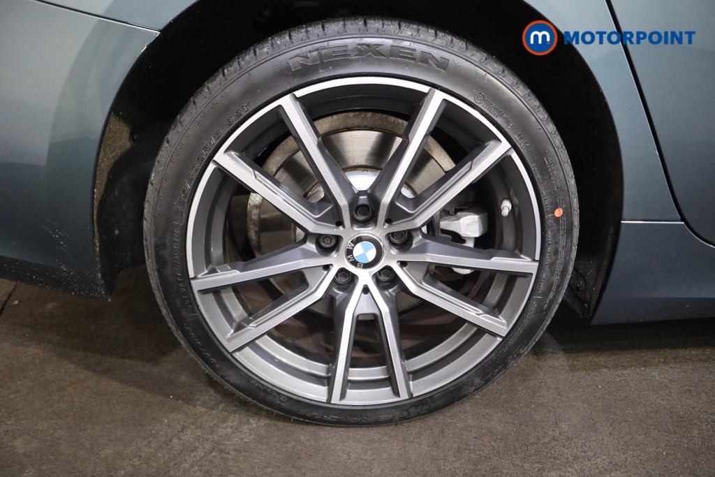 BMW 3 Series Sport Pro Automatic Petrol Plug-In Hybrid Saloon - Stock Number (1606455) - 21st supplementary image