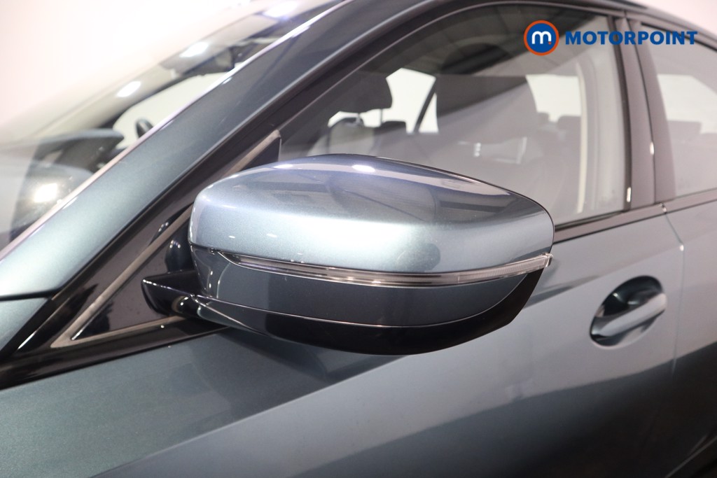 BMW 3 Series Sport Pro Automatic Petrol Plug-In Hybrid Saloon - Stock Number (1606455) - 32nd supplementary image