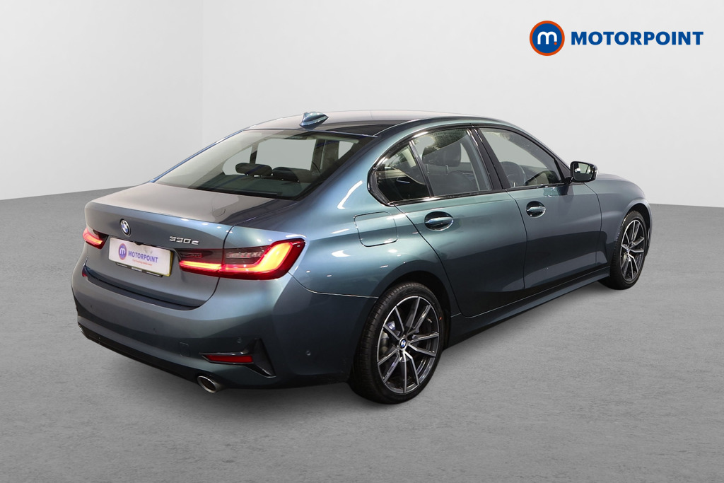 BMW 3 Series Sport Pro Automatic Petrol Plug-In Hybrid Saloon - Stock Number (1606455) - Drivers side rear corner