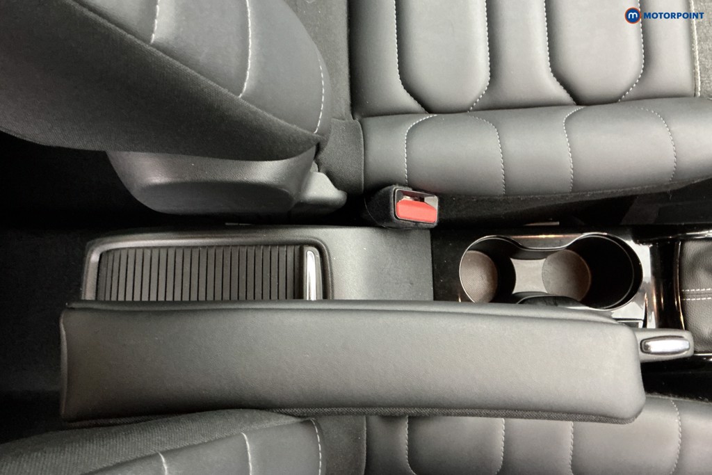 Citroen C3 Aircross Shine Plus Automatic Petrol SUV - Stock Number (1606968) - 17th supplementary image