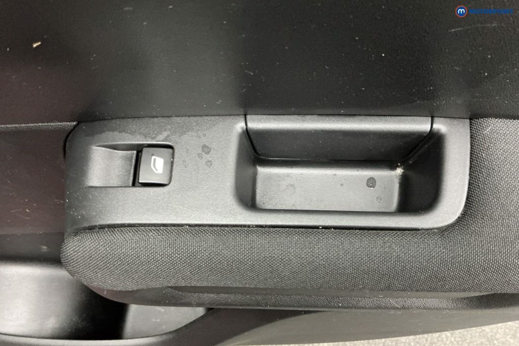 Citroen C3 Aircross Shine Plus Automatic Petrol SUV - Stock Number (1606968) - 30th supplementary image