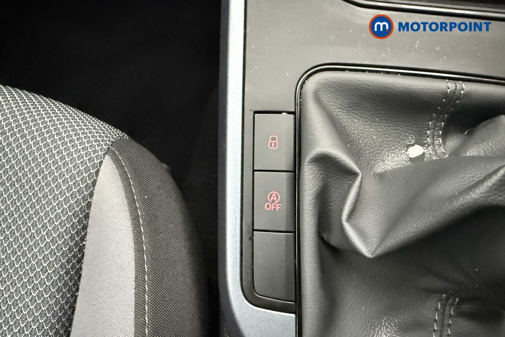 Seat Arona Se Technology Manual Petrol SUV - Stock Number (1607103) - 14th supplementary image
