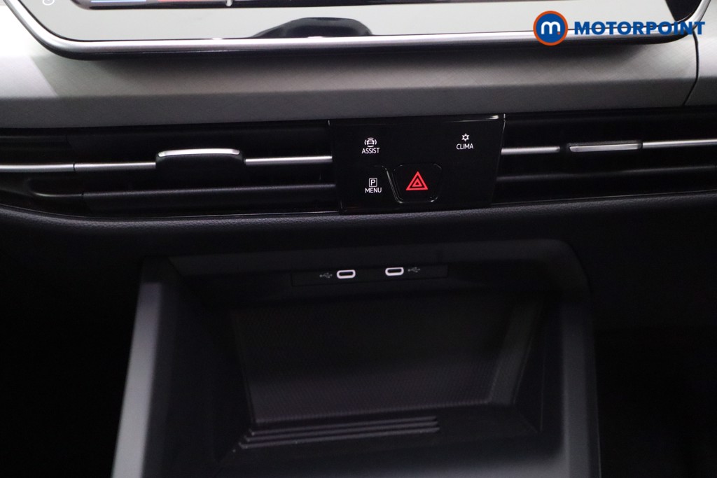 Volkswagen Golf Match Automatic Petrol Hatchback - Stock Number (1607145) - 3rd supplementary image