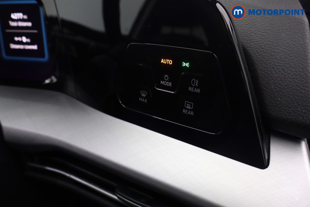 Volkswagen Golf Match Automatic Petrol Hatchback - Stock Number (1607145) - 15th supplementary image