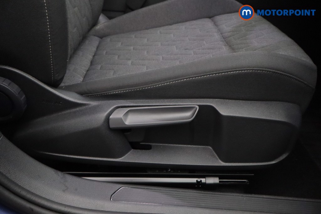 Volkswagen Golf Match Automatic Petrol Hatchback - Stock Number (1607145) - 17th supplementary image