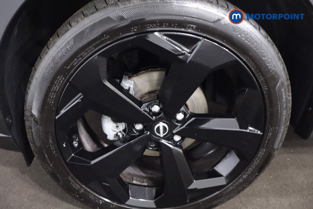 Nissan Juke Tekna Automatic Petrol SUV - Stock Number (1607609) - 11th supplementary image