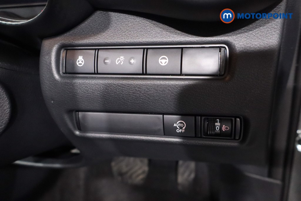 Nissan Juke Tekna Automatic Petrol SUV - Stock Number (1607609) - 22nd supplementary image