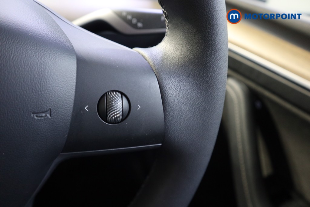 Tesla Model Y Rwd 5Dr Auto Automatic Electric SUV - Stock Number (1607657) - 4th supplementary image