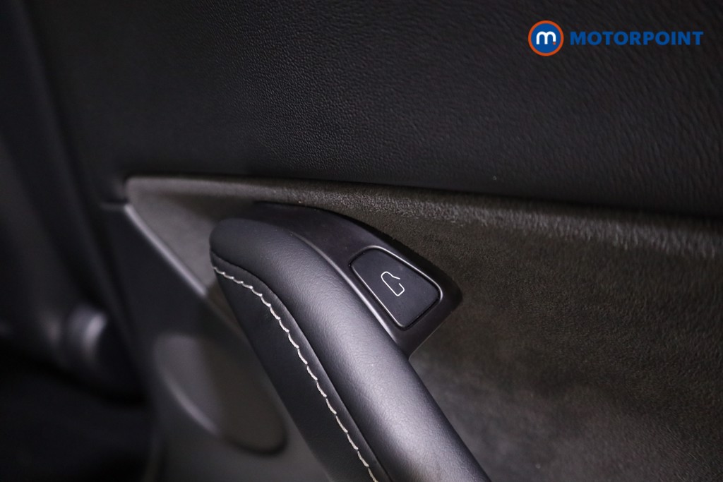 Tesla Model Y Rwd 5Dr Auto Automatic Electric SUV - Stock Number (1607657) - 12th supplementary image