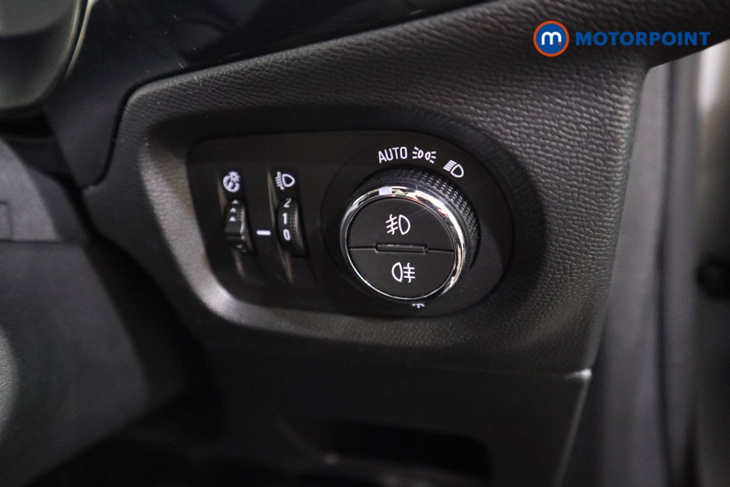 Vauxhall Corsa GS Manual Petrol Hatchback - Stock Number (1607937) - 10th supplementary image