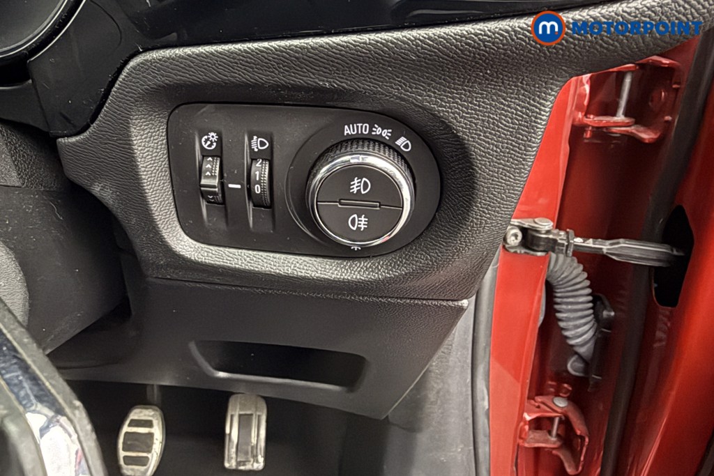 Vauxhall Corsa GS Manual Petrol Hatchback - Stock Number (1607941) - 12th supplementary image