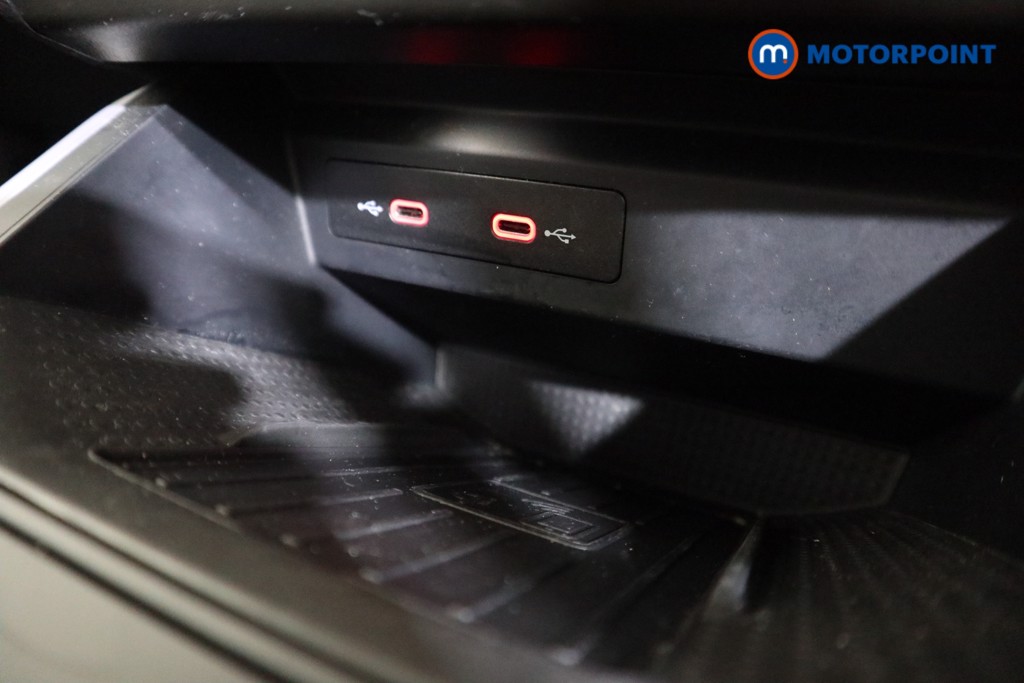 Seat Arona Fr Sport Manual Petrol SUV - Stock Number (1607995) - 9th supplementary image