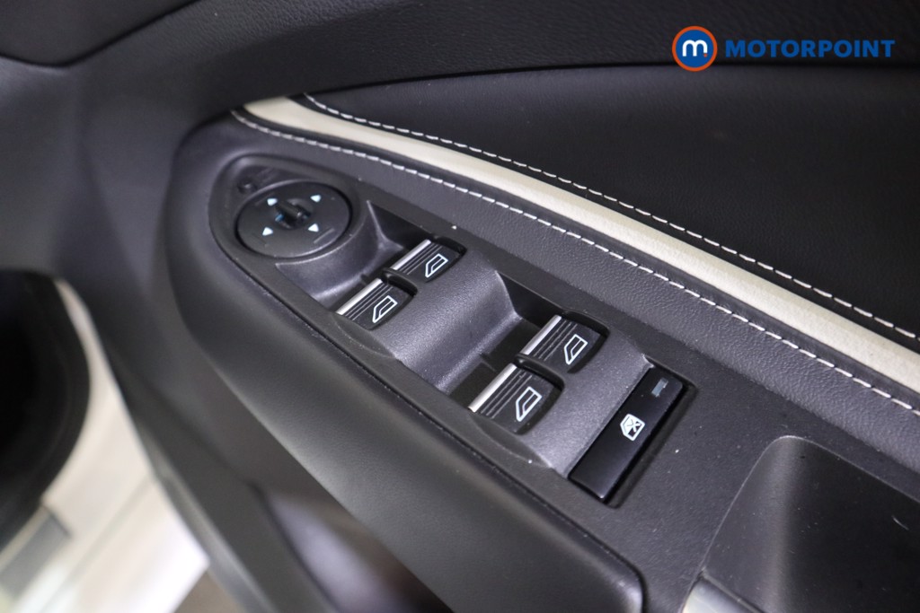 Ford Kuga Vignale 1.5 Ecoboost 176 5Dr Auto Automatic Petrol SUV - Stock Number (1608351) - 14th supplementary image