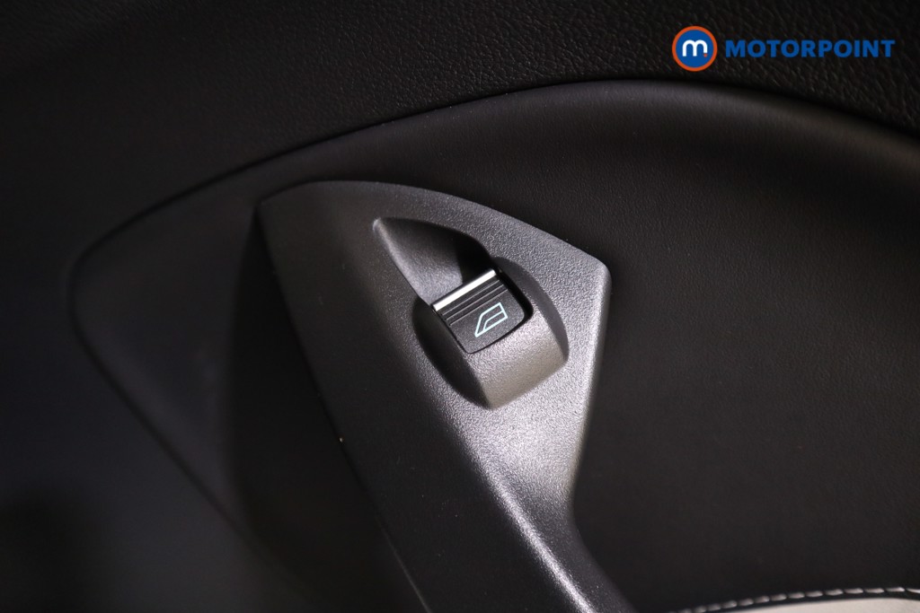 Ford Kuga Vignale 1.5 Ecoboost 176 5Dr Auto Automatic Petrol SUV - Stock Number (1608351) - 19th supplementary image