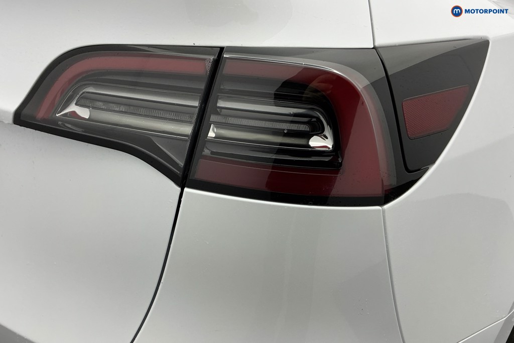 Tesla Model Y Rwd 5Dr Auto Automatic Electric SUV - Stock Number (1608520) - 33rd supplementary image