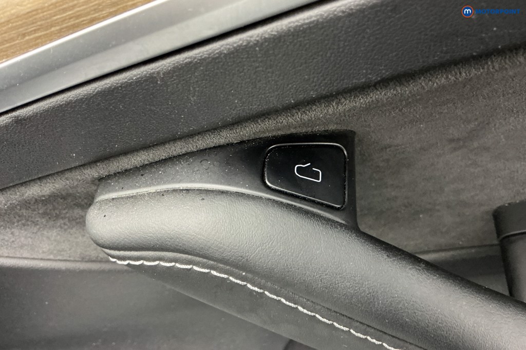 Tesla Model 3 Long Range Automatic Electric Saloon - Stock Number (1608538) - 24th supplementary image