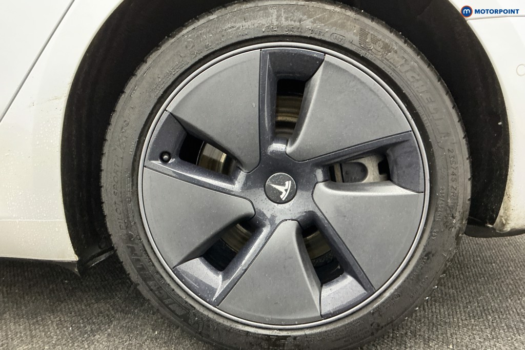 Tesla Model 3 Long Range Automatic Electric Saloon - Stock Number (1608538) - 35th supplementary image