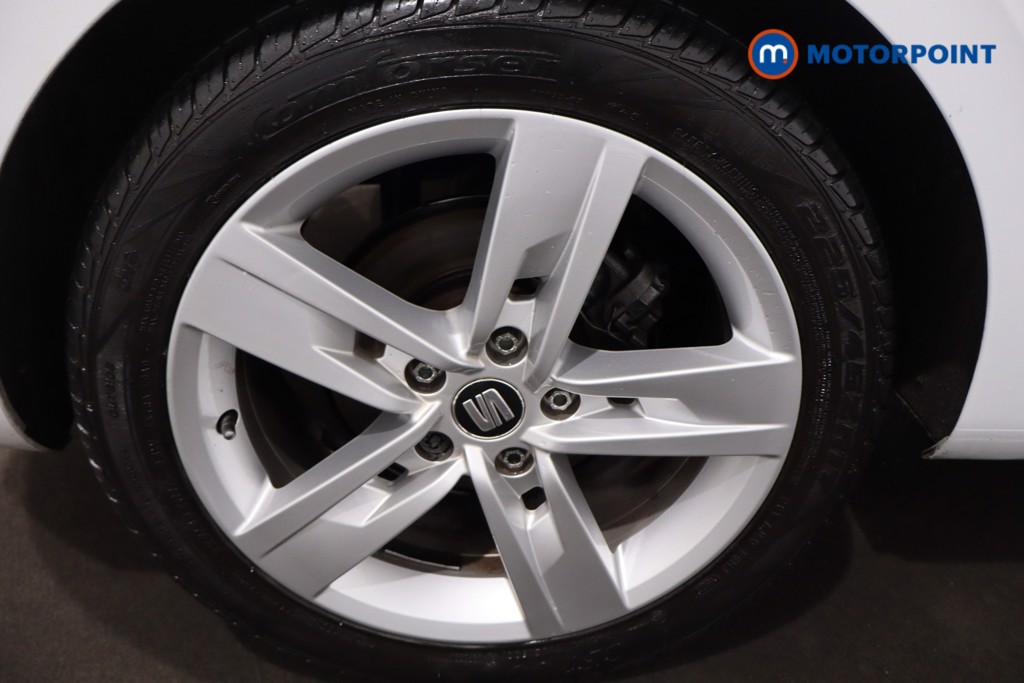 Seat Leon FR Manual Petrol Hatchback - Stock Number (1608666) - 9th supplementary image